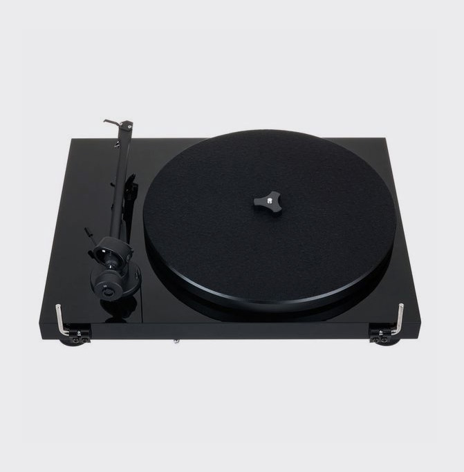 Pro-Ject Debut III Phono OM5e