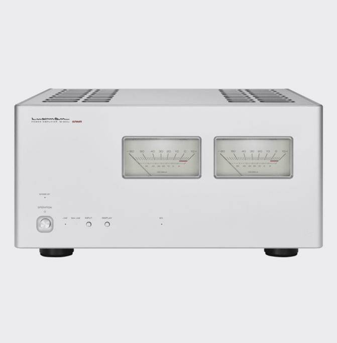 Luxman M-900u Zilver