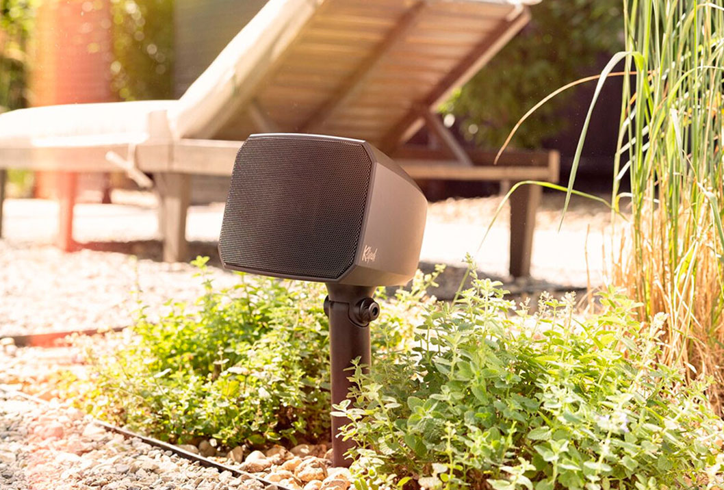 Klipsch introduceert Courtyard buitenaudio systeem
