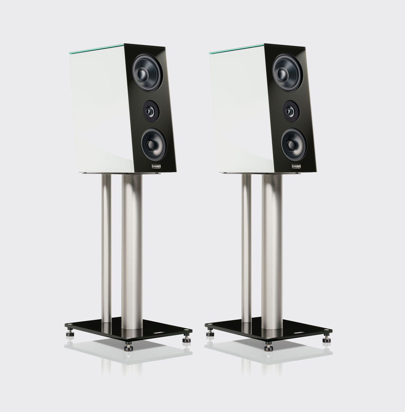 Audio Physic Spark Glass white
