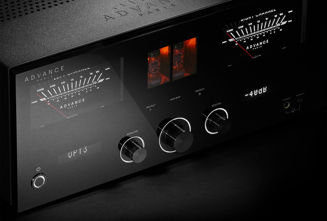 Advance Paris A12 APEX