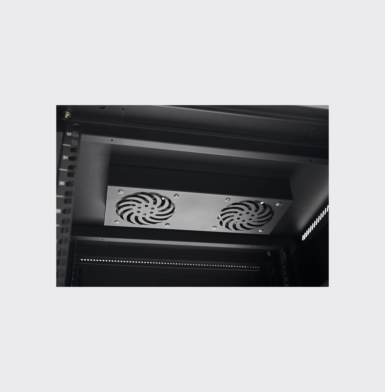 Norstone Pro Rack 32U