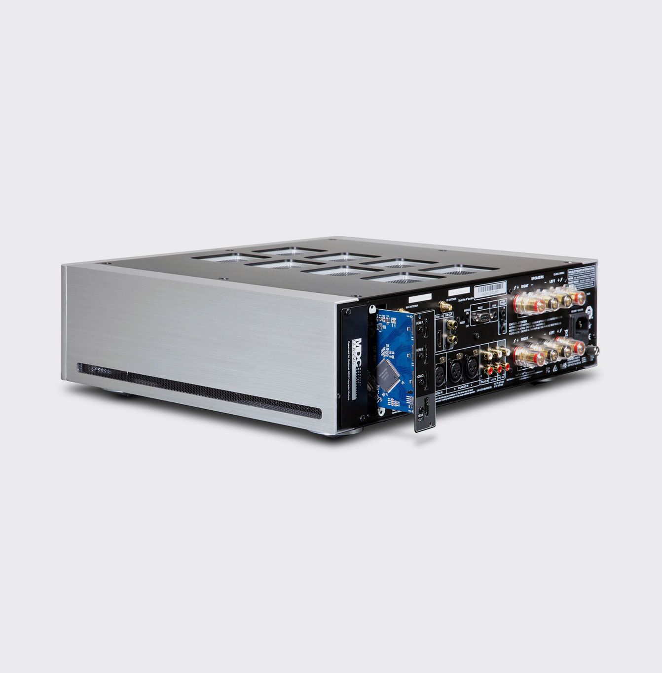 NAD M33