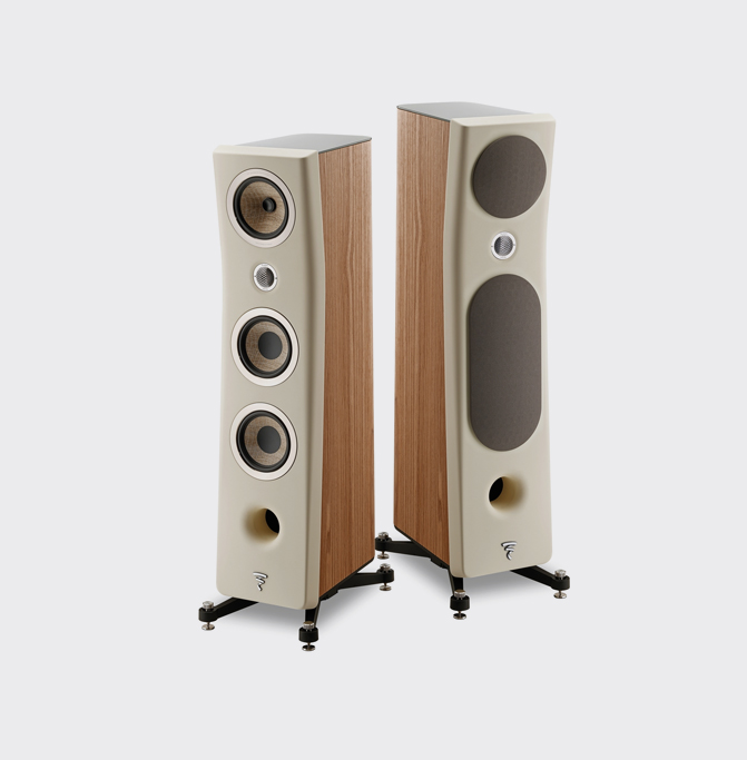 Focal Kanta N2 Walnoot kast / ivory front